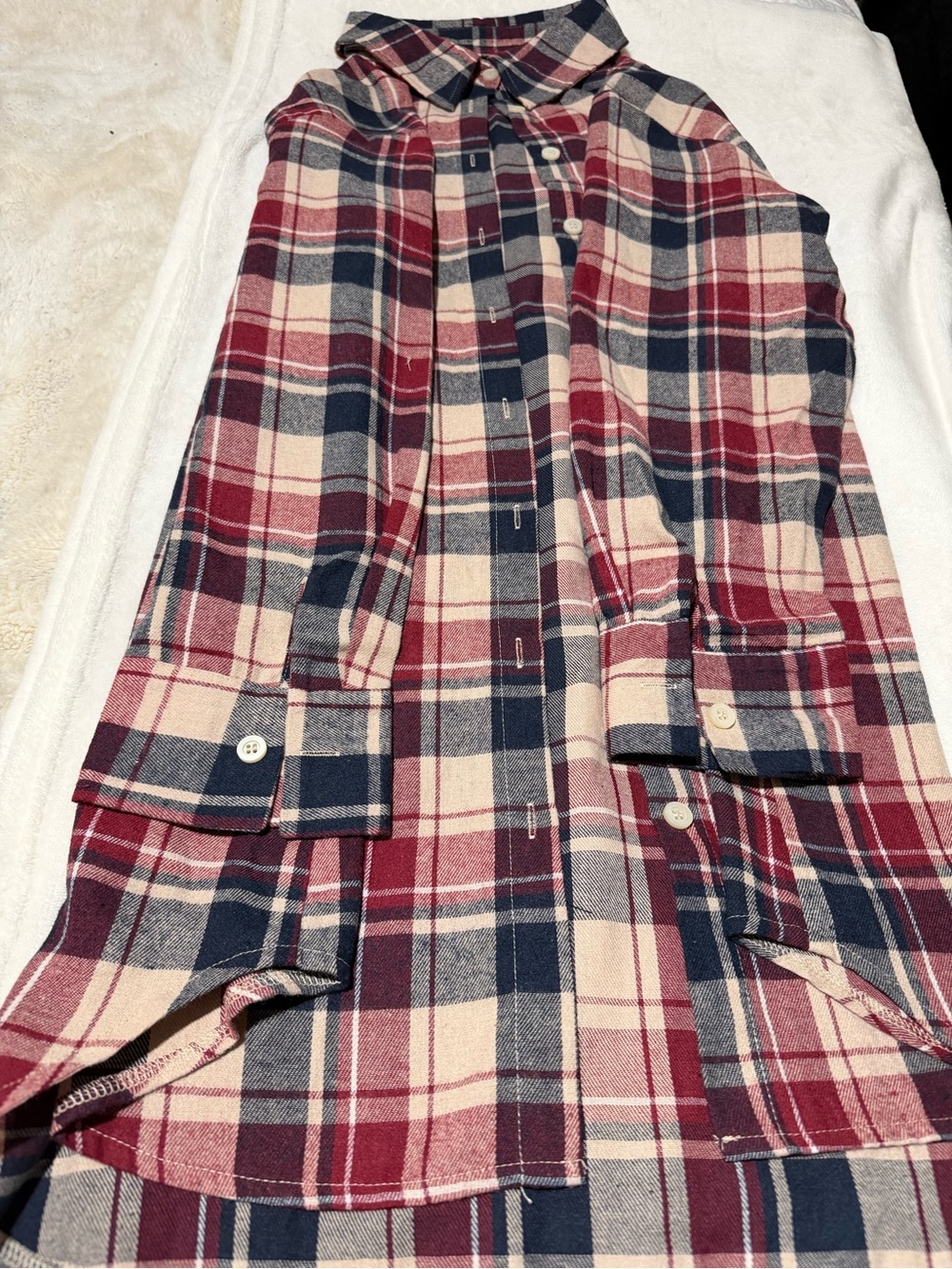 SHEIN Red Navy & Cream Plaid Button-Down Shirt